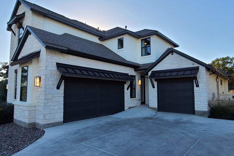 The Hollows (Lago Vista)
