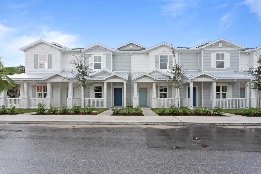 Carriage Homes on North Ring