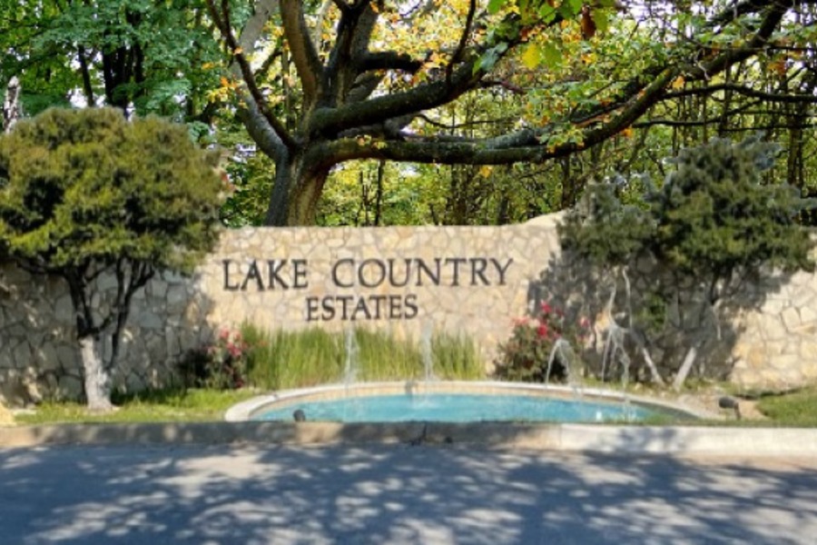 Lake Country Estates