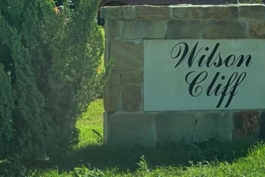 Wilson Cliff