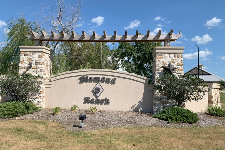 Diamond Ranch Master-Plan Neighborhood