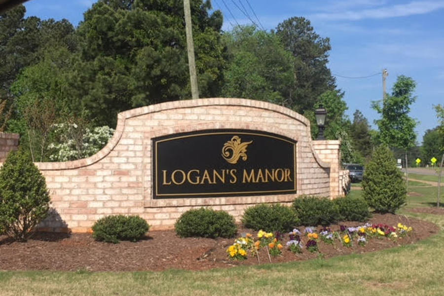 Logan's Manor